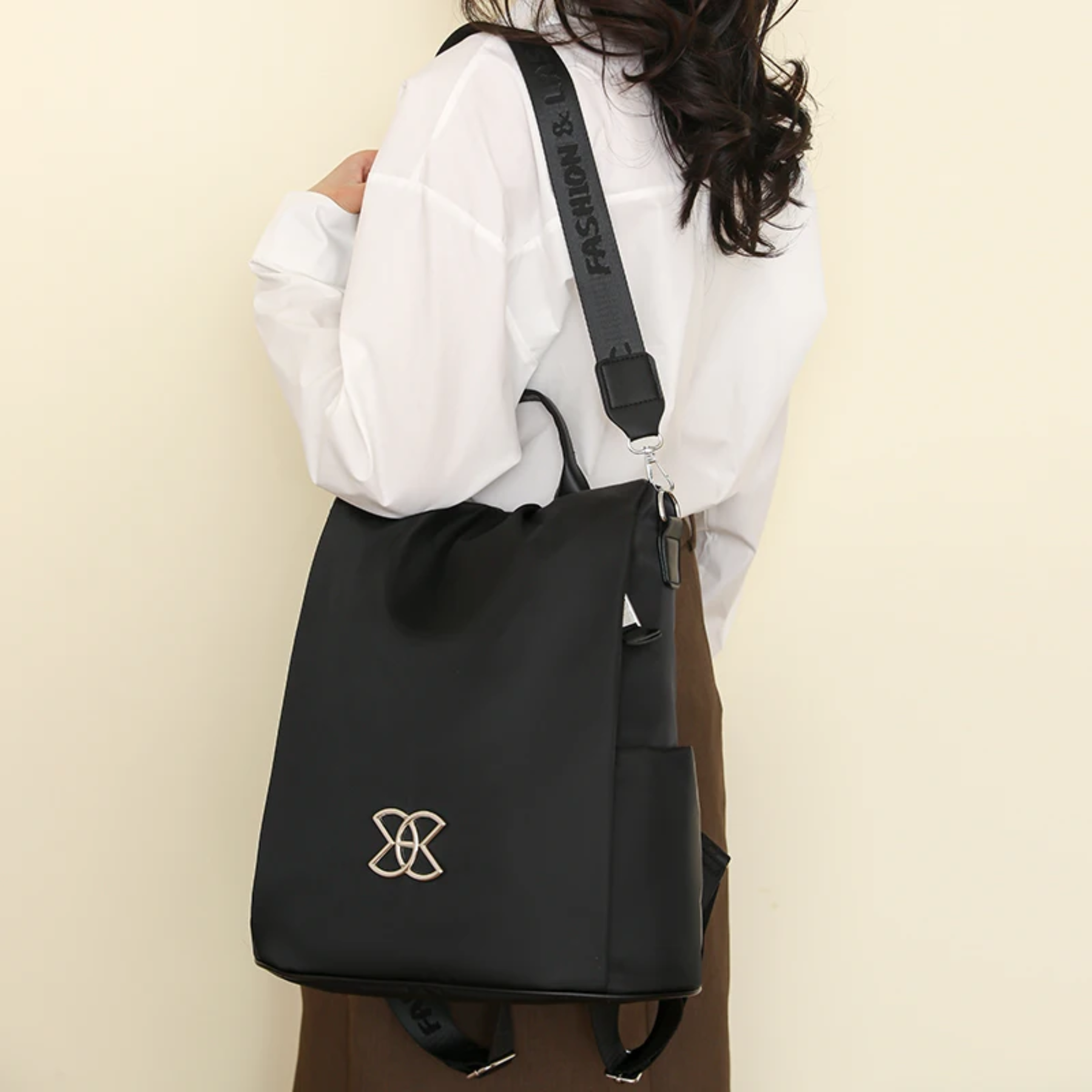 Mochila Bolsa Feminina StyleClass + Duas Carteiras de Brinde