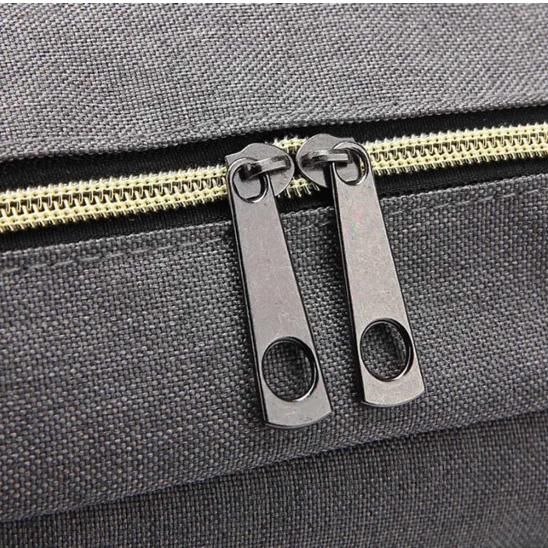 Mochila Masculina CanvasCraft – Lona Premium