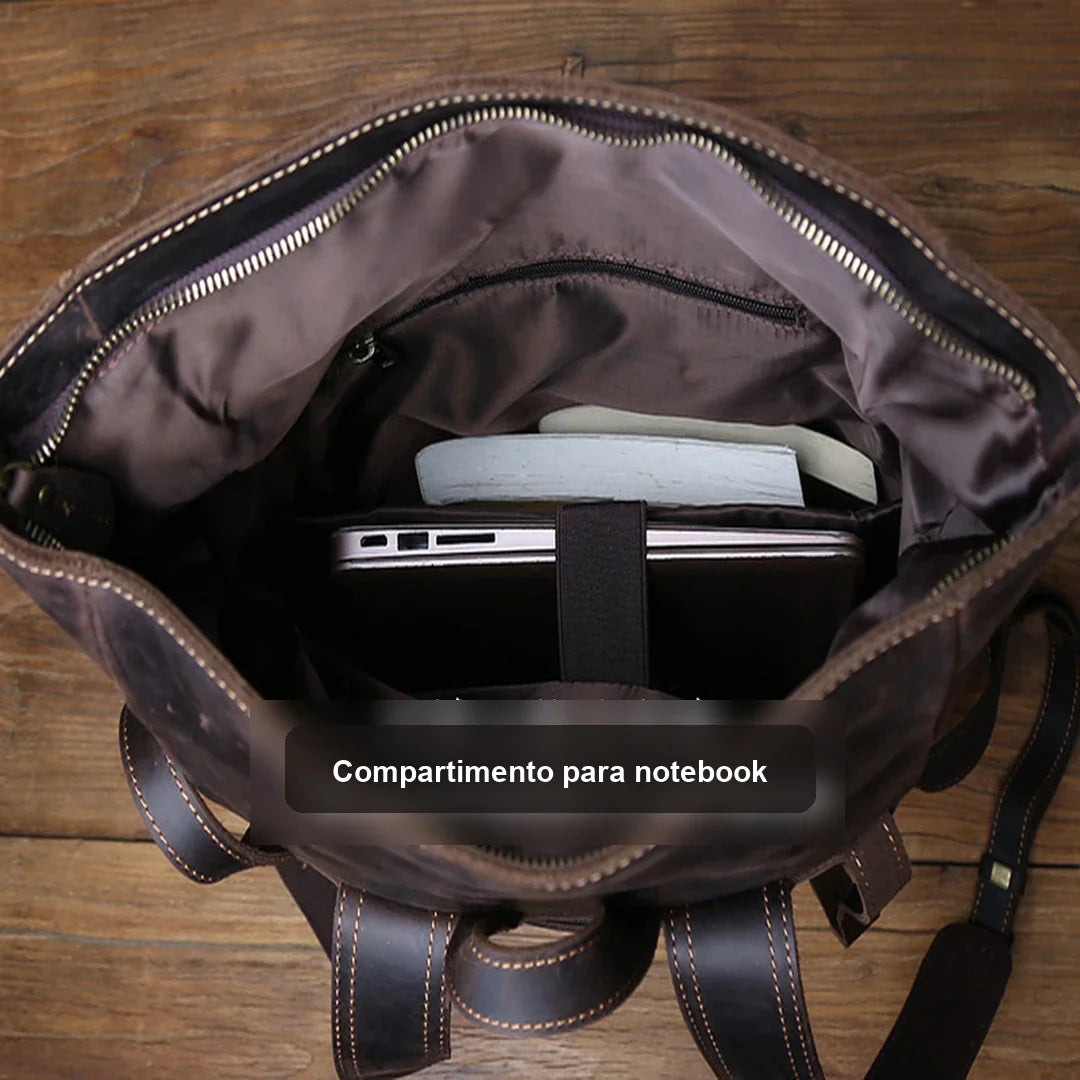 Compartimento para notebook da mochila masculina de couro Crazy Horse BAGAGEM VIP