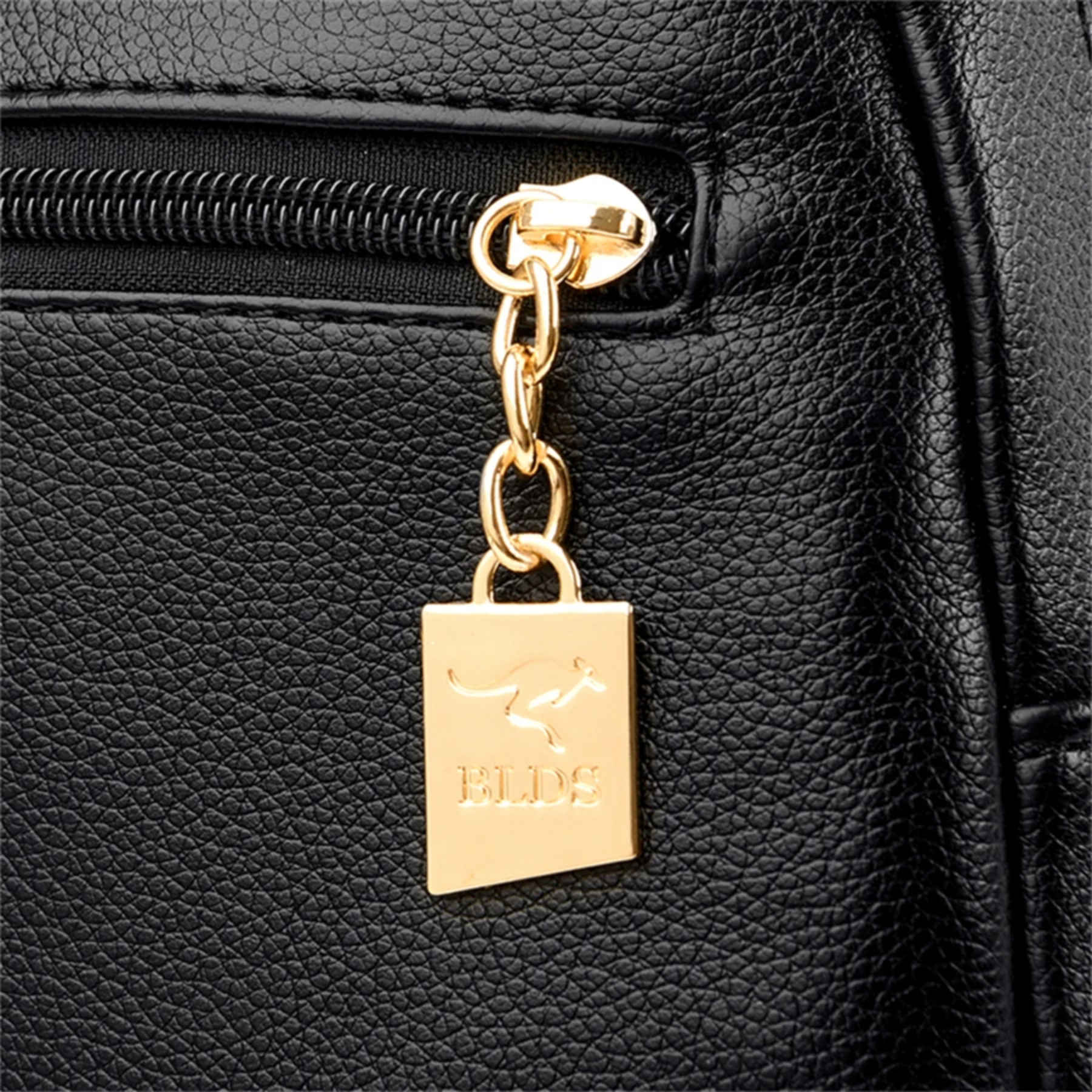 Mochila Feminina Preta KMFFLY