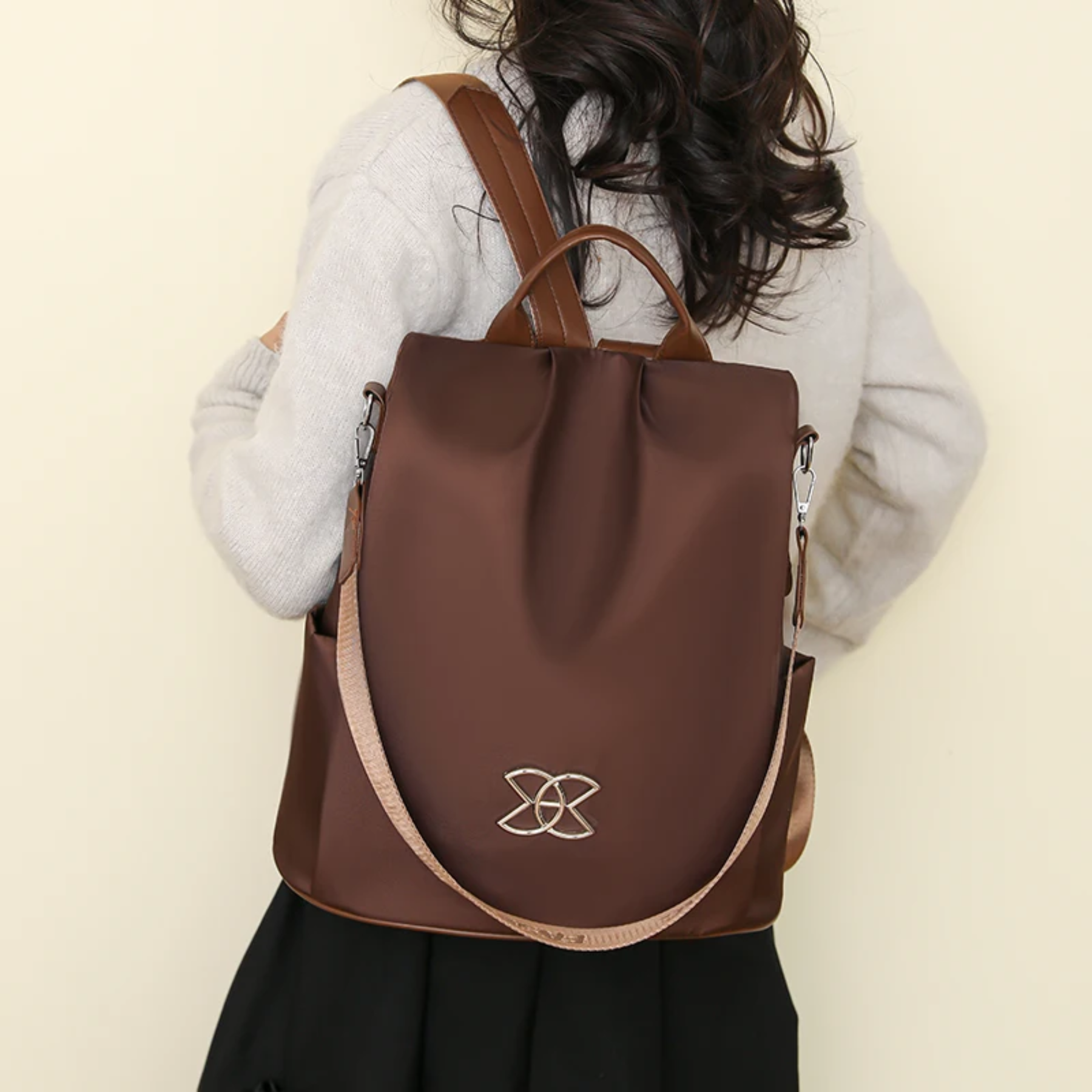 Mochila Bolsa Feminina StyleClass + Duas Carteiras de Brinde