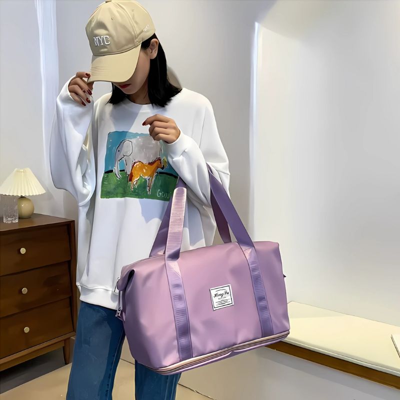 Bolsa de Viagem Feminina Roxa em Nylon Voyage