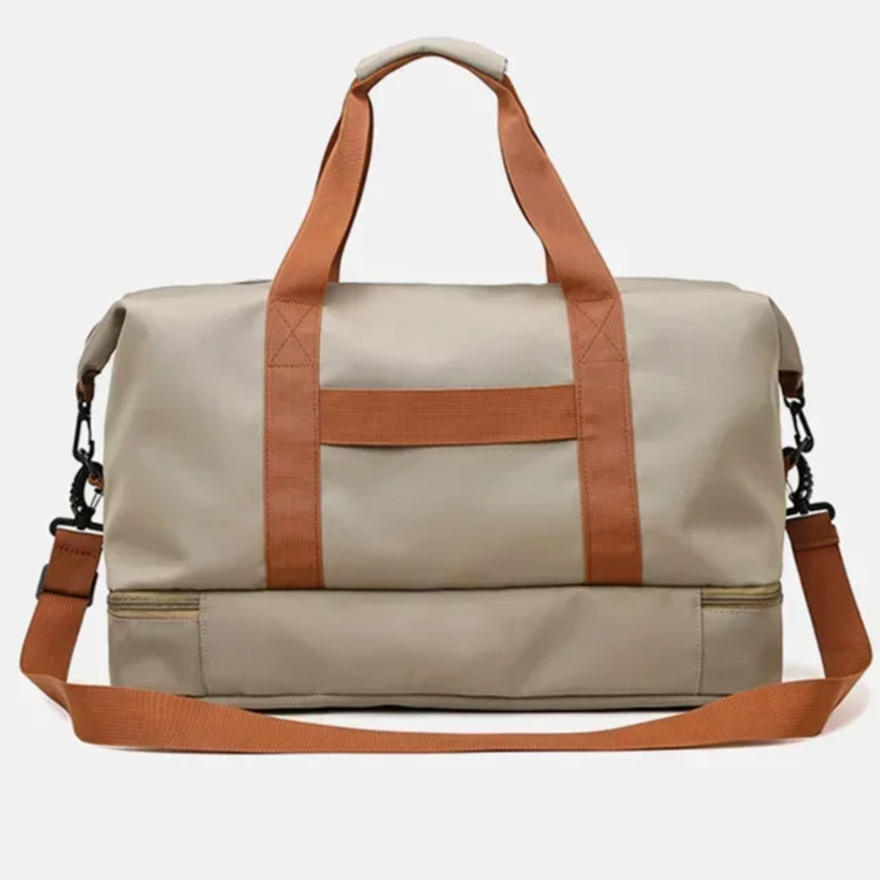Bolsa feminina UltraPack bege usada em viagem de fim de semana