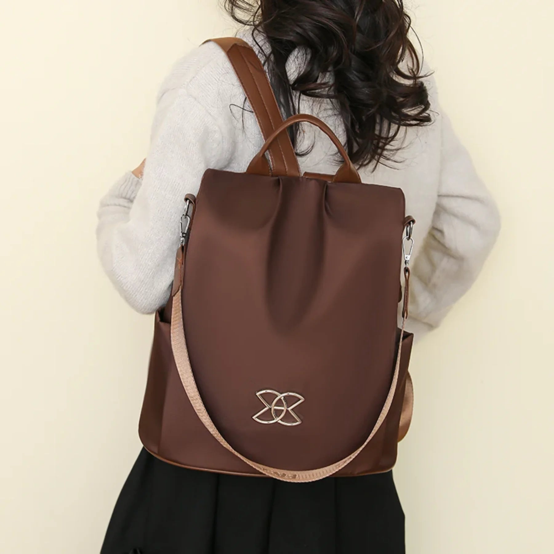 Mochila Bolsa Feminina StyleClass + Duas Carteiras de Brinde