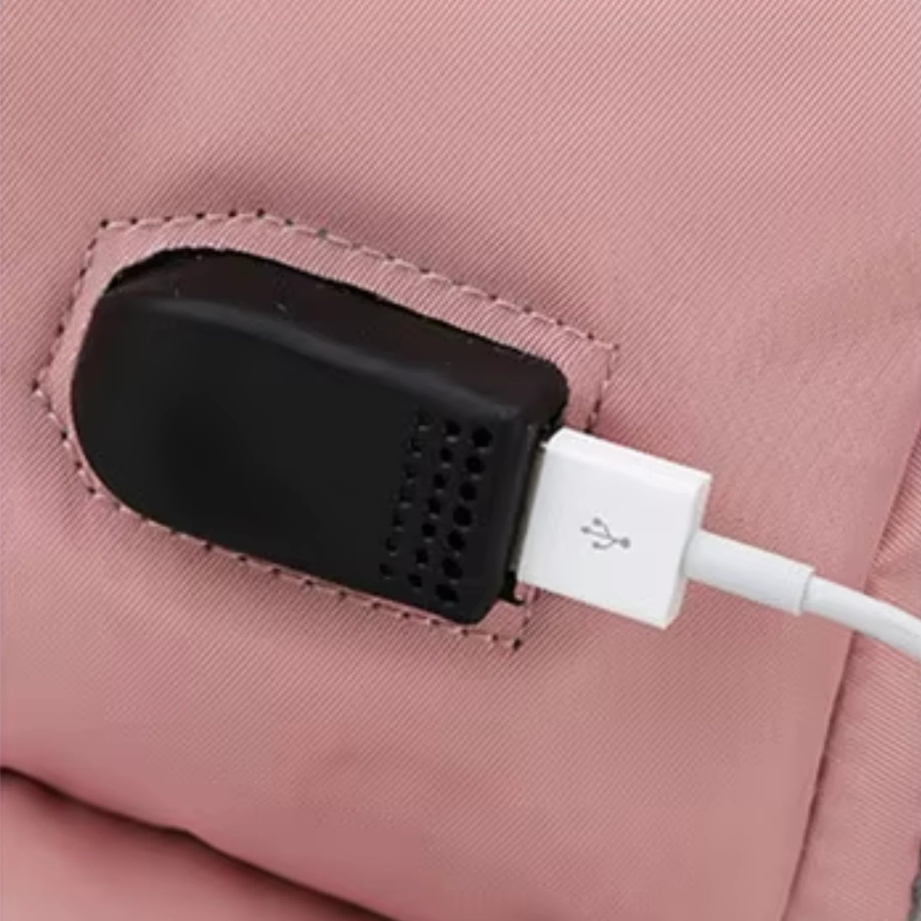 Mochila de Viagem Feminina Rosa TravelDream: Estilo e Conforto para Suas Aventuras