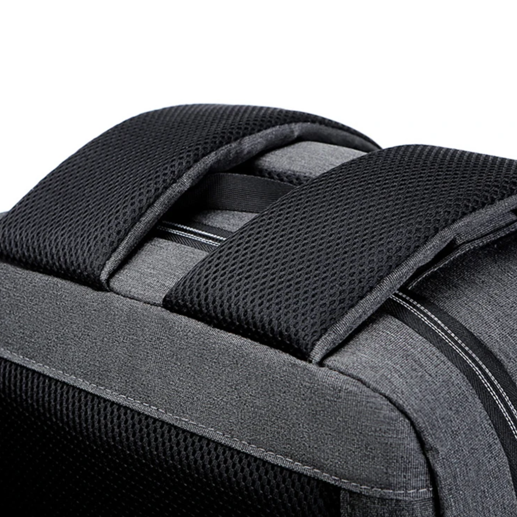 Design executivo e moderno da mochila TechGuard cinza para profissionais