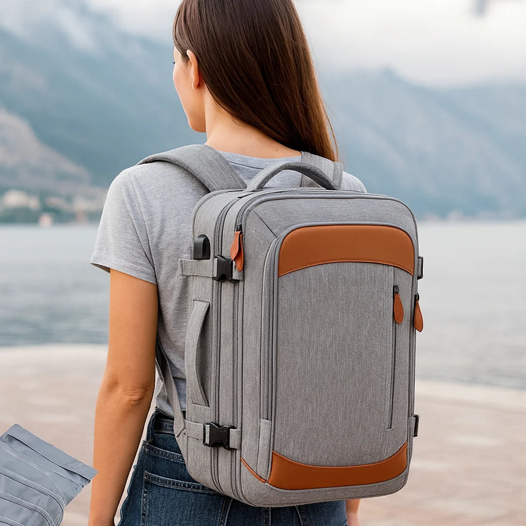 Viaje com conforto, estilo e praticidade com a Mochila TravelMaster. Criada para homens que buscam organização, durabilidade e segurança, ela é perfeita para qualquer tipo de viagem - de um final de semana até longas aventuras internacionais.