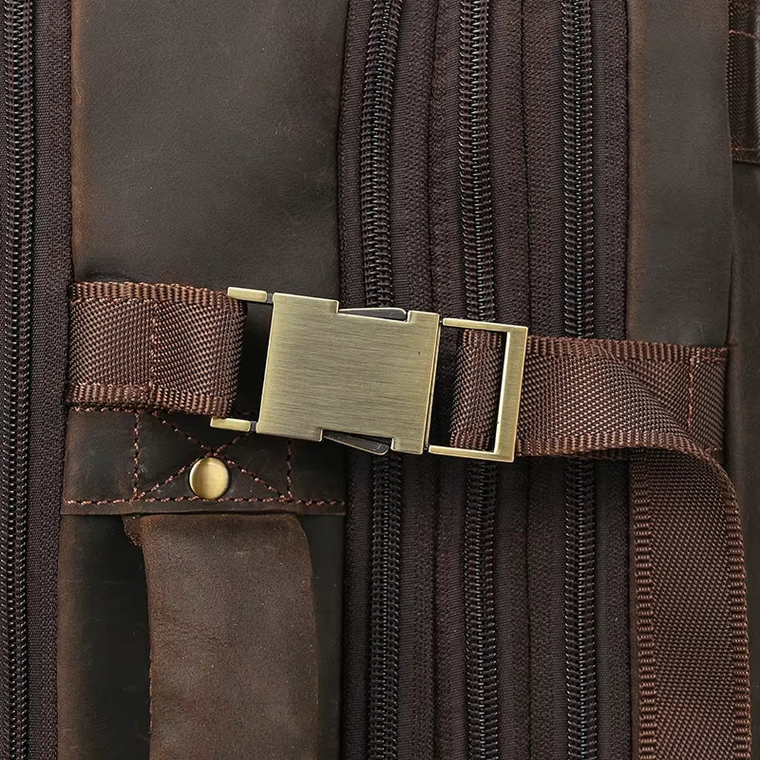 Fivela lateral da mochila masculina de couro Crazy Horse castanho escuro BAGAGEM VIP