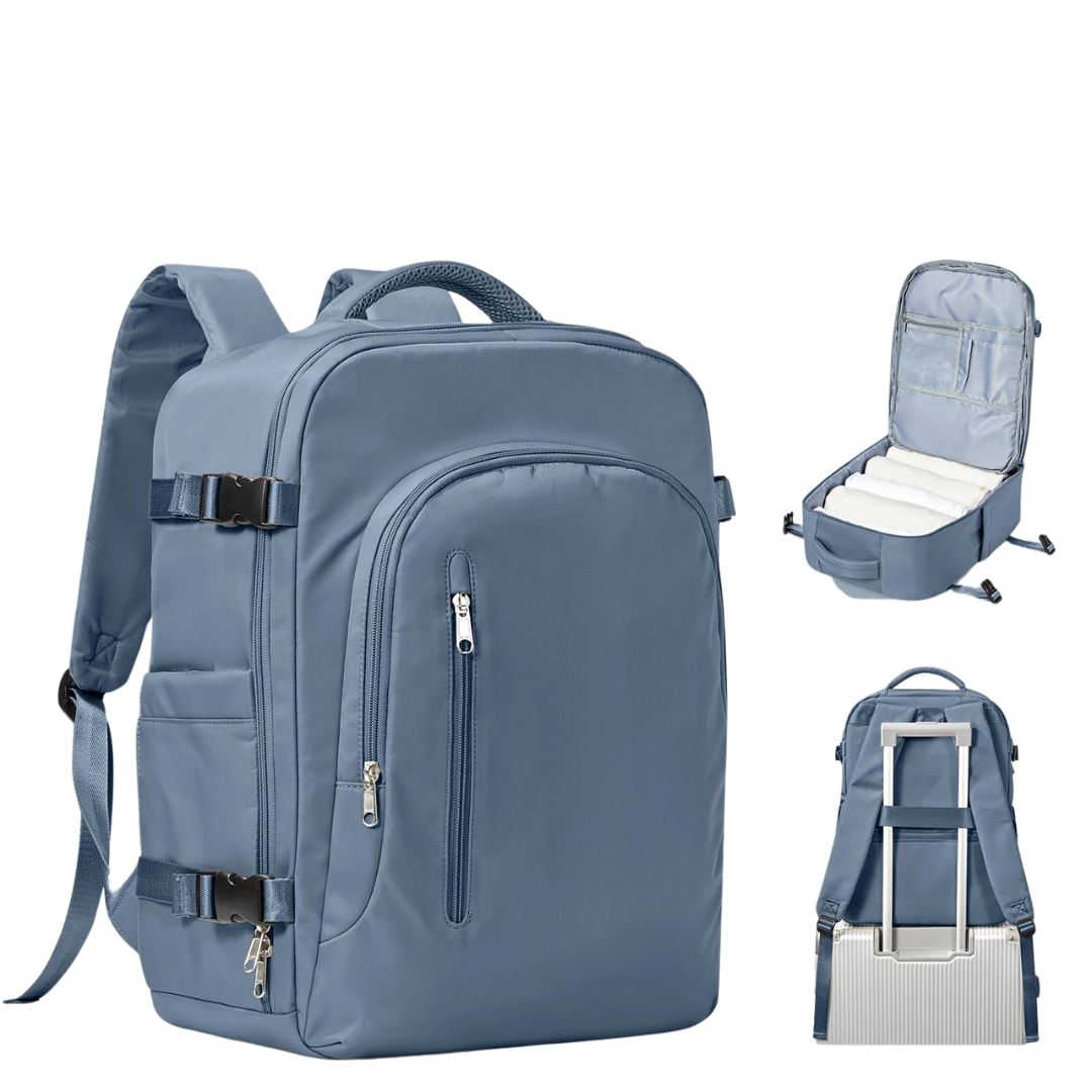 Alt: Mochila de viagem feminina azul CabinReady vista de frente, grande capacidade e design moderno.