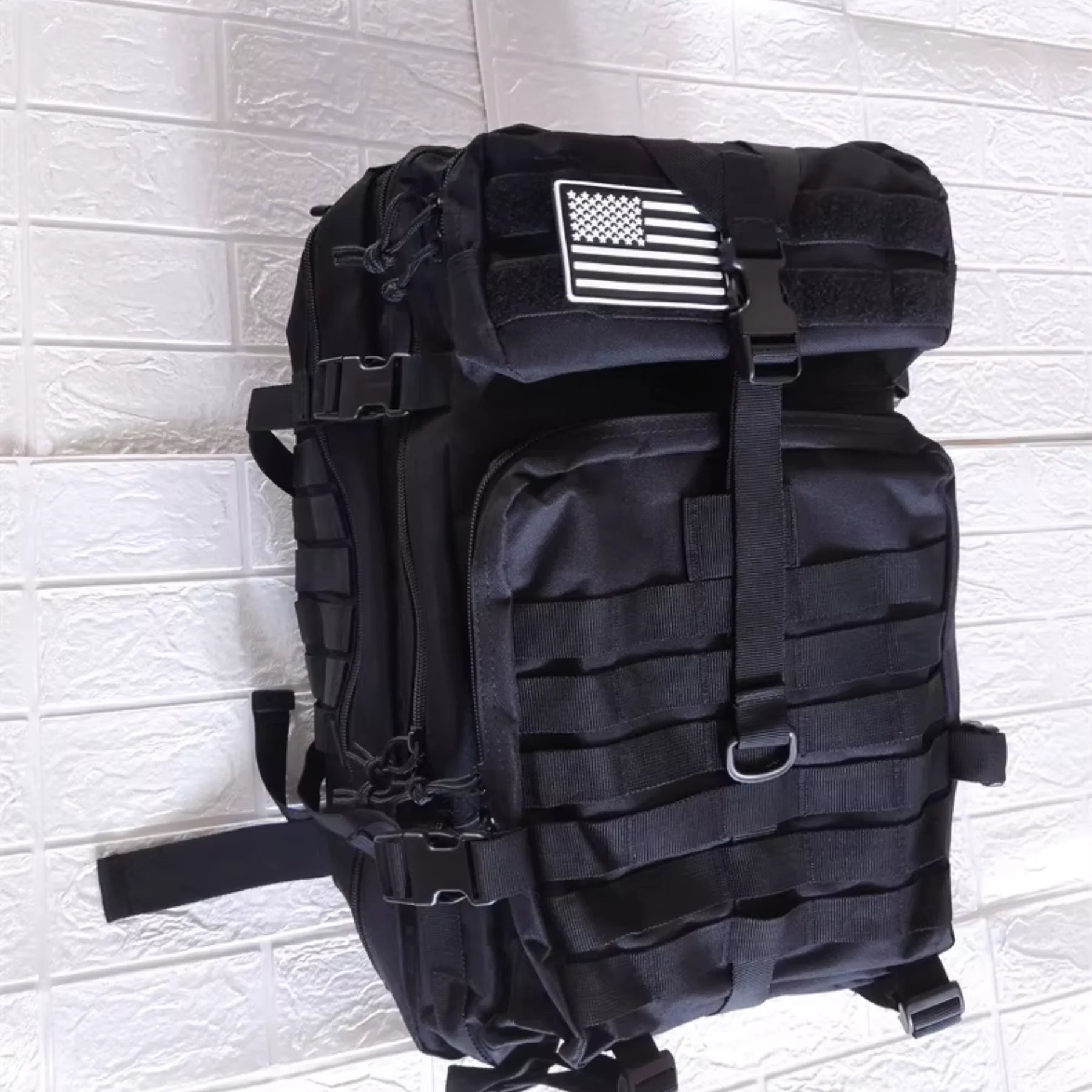 Mochila Tática Militar Impermeável 50L – TactiGear Max Masculina