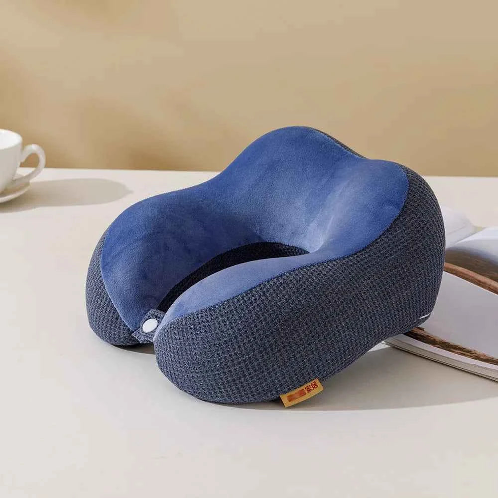 Travesseiro ComfortU azul para viagem