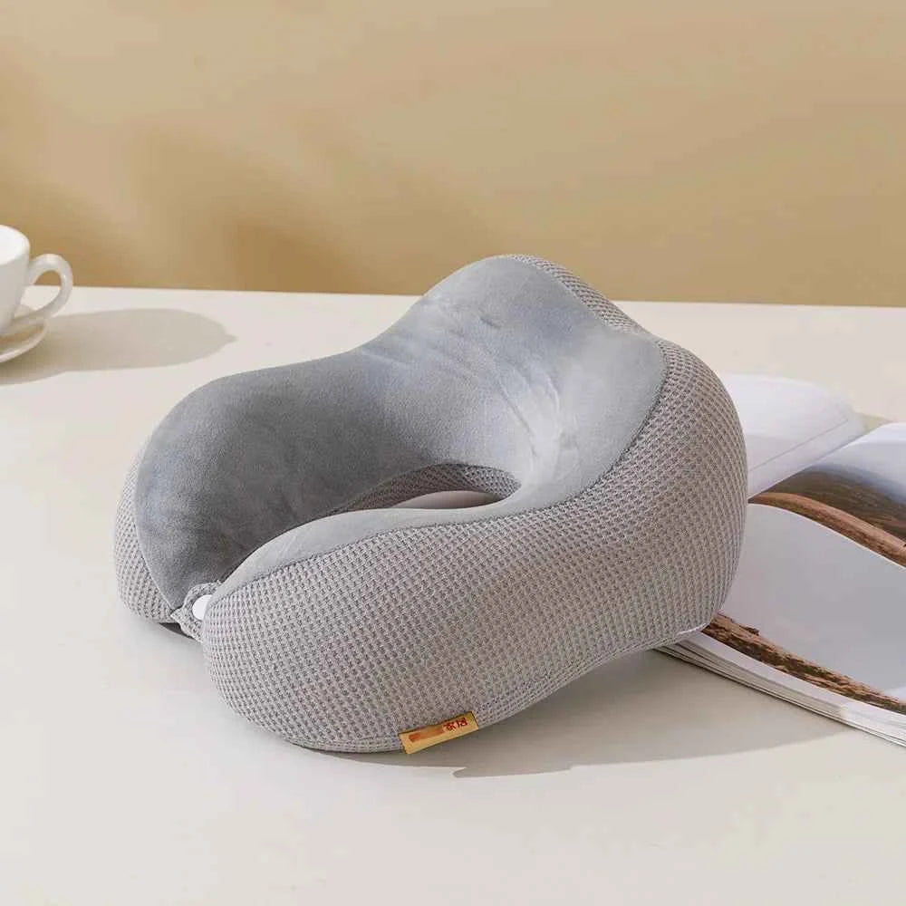 Travesseiro ComfortU para deslocamentos longos