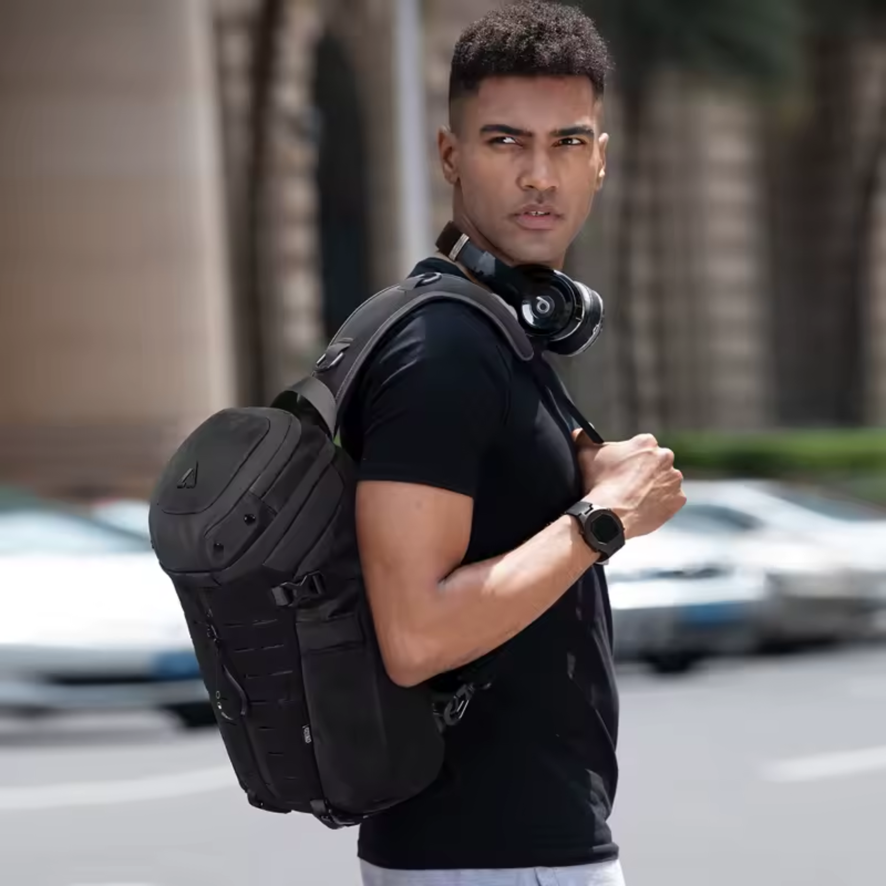 Bolsa crossbody Zyro preta para homens em tecido Oxford impermeável